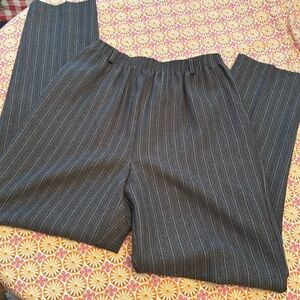 Alfred Dunner Vintage Womens Size 10 Gray Stripe Pants